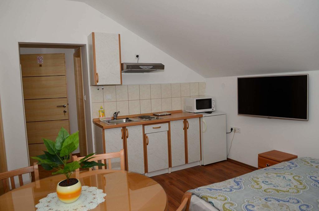 Apartments Villa Split Крапинске-Топлице Экстерьер фото