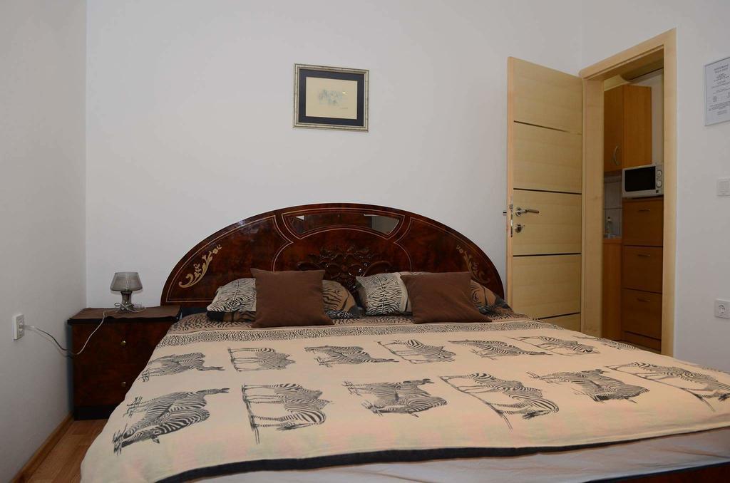 Apartments Villa Split Крапинске-Топлице Экстерьер фото